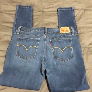 Levi’s 535 super skinny jeans